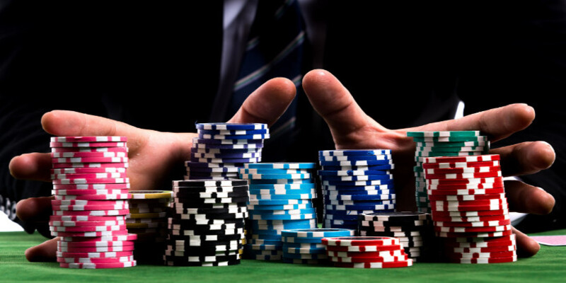 Các yếu tố cần thiết để có ván bài poker hoàn thiện